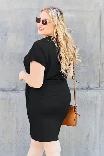 Basic Bae Full Size Round Neck Short Sleeve Dress with Pockets - Rosa Apparel