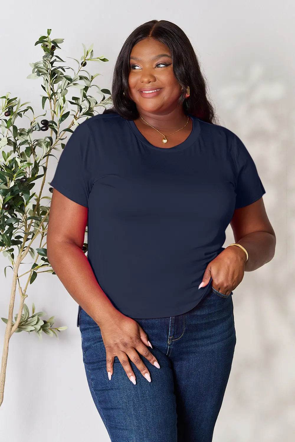 Basic Bae Full Size Round Neck Short Sleeve T-Shirt - Rosa Apparel