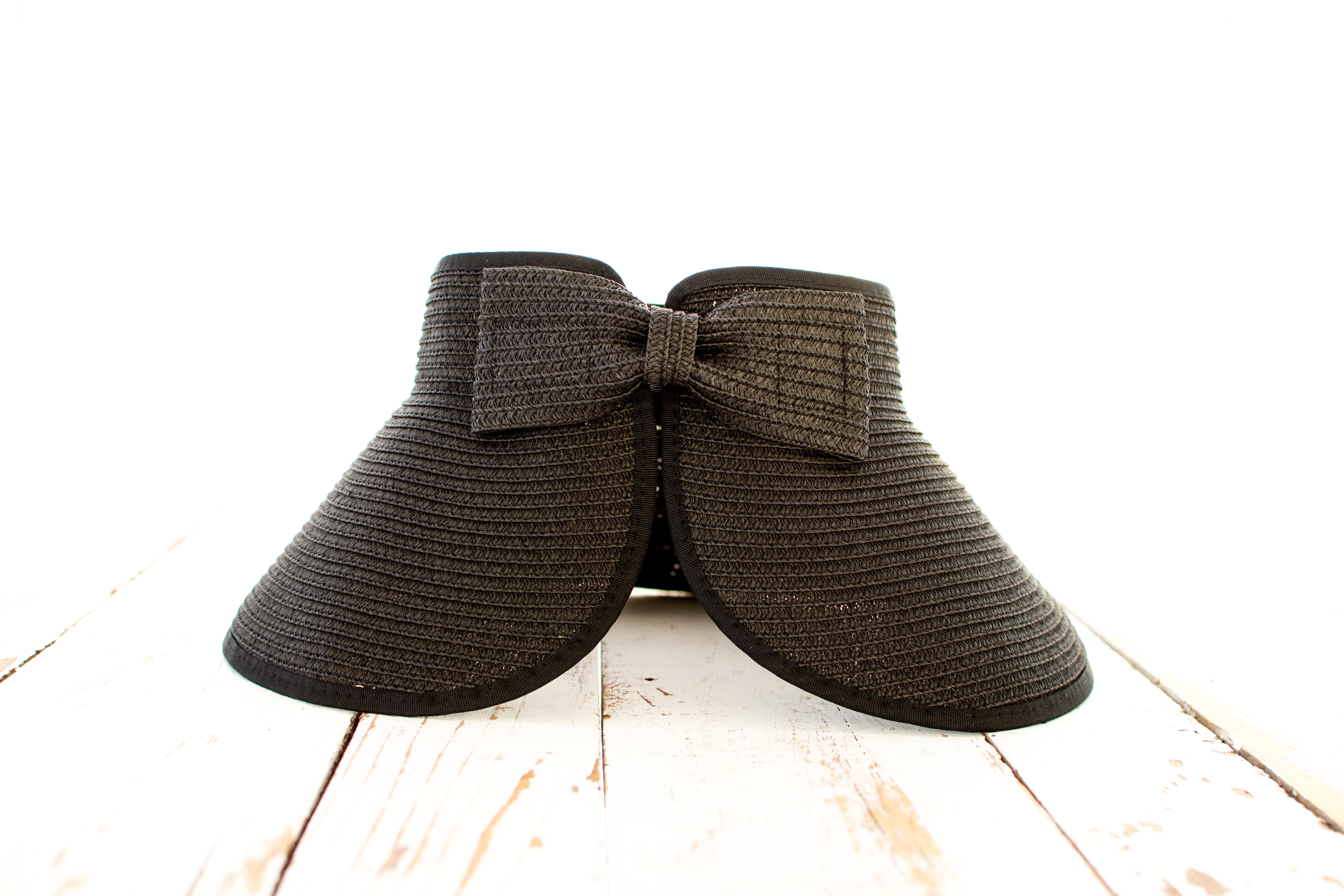 Foldable Wide Brim Bow Visor