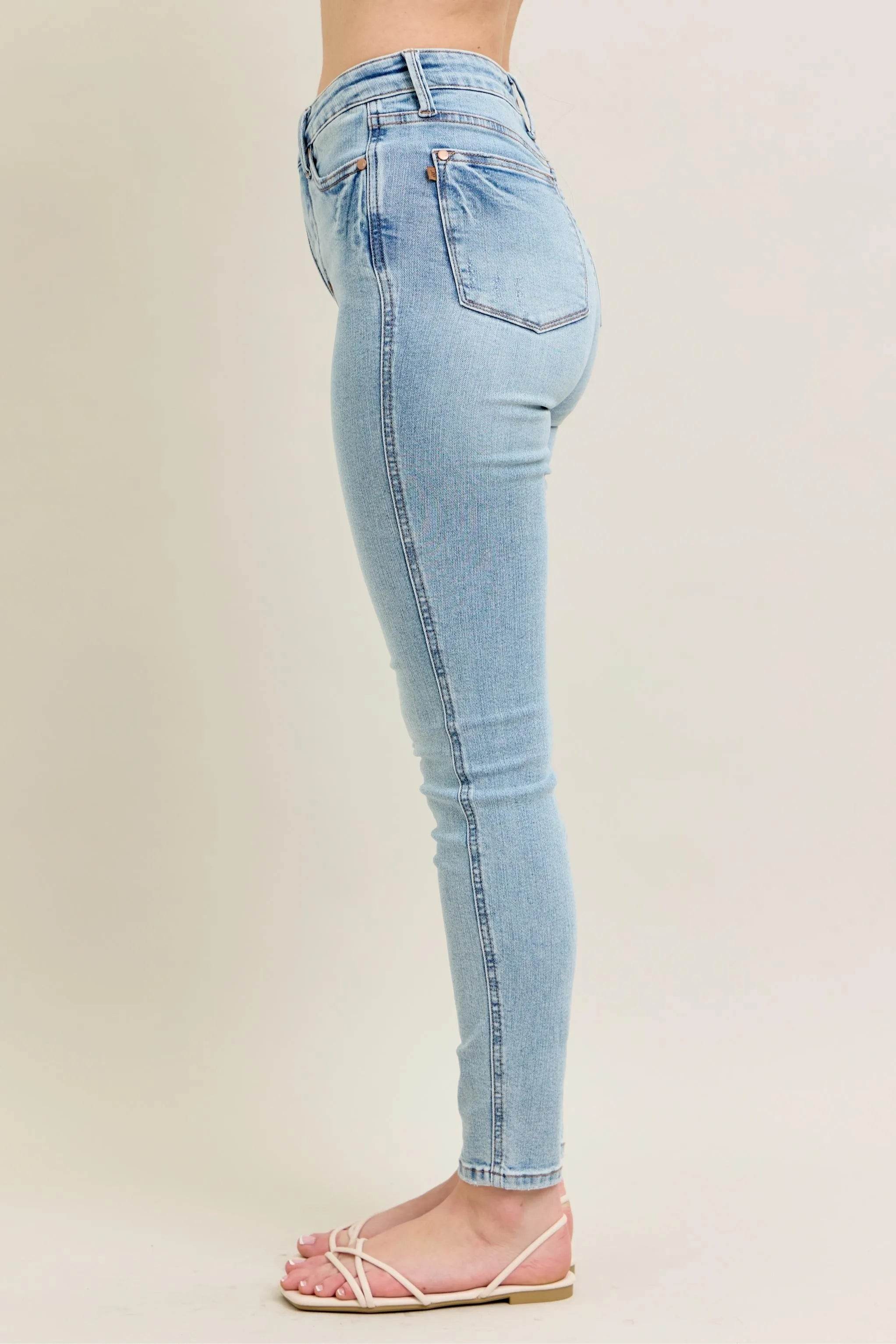 Judy Blue Full Size Mr Tummy Control Vintage Wash Skinny Jeans Plus Size - Rosa Apparel