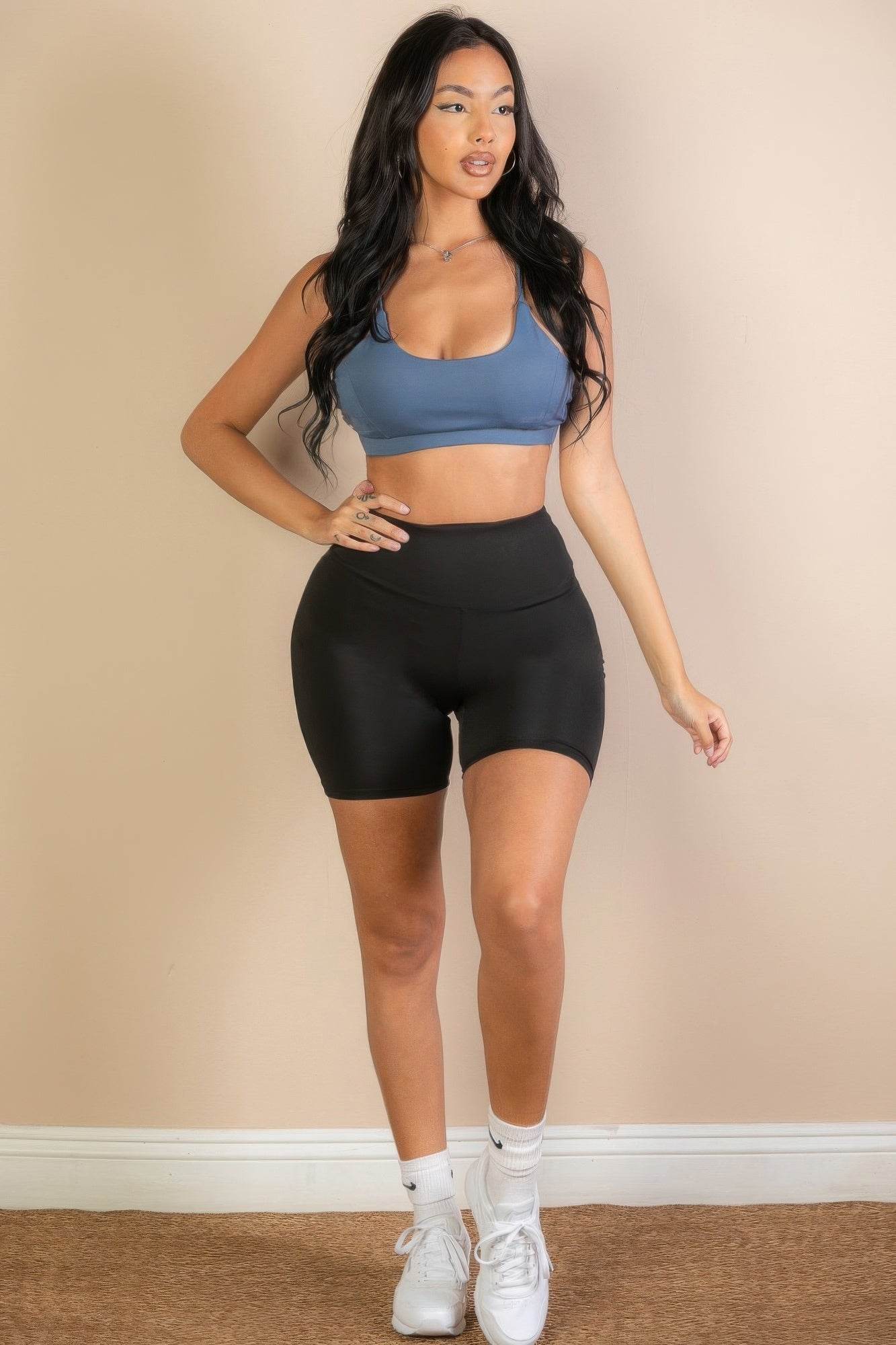 Racerback Cutout Sports Bra – Solid Activewear - Rosa Apparel