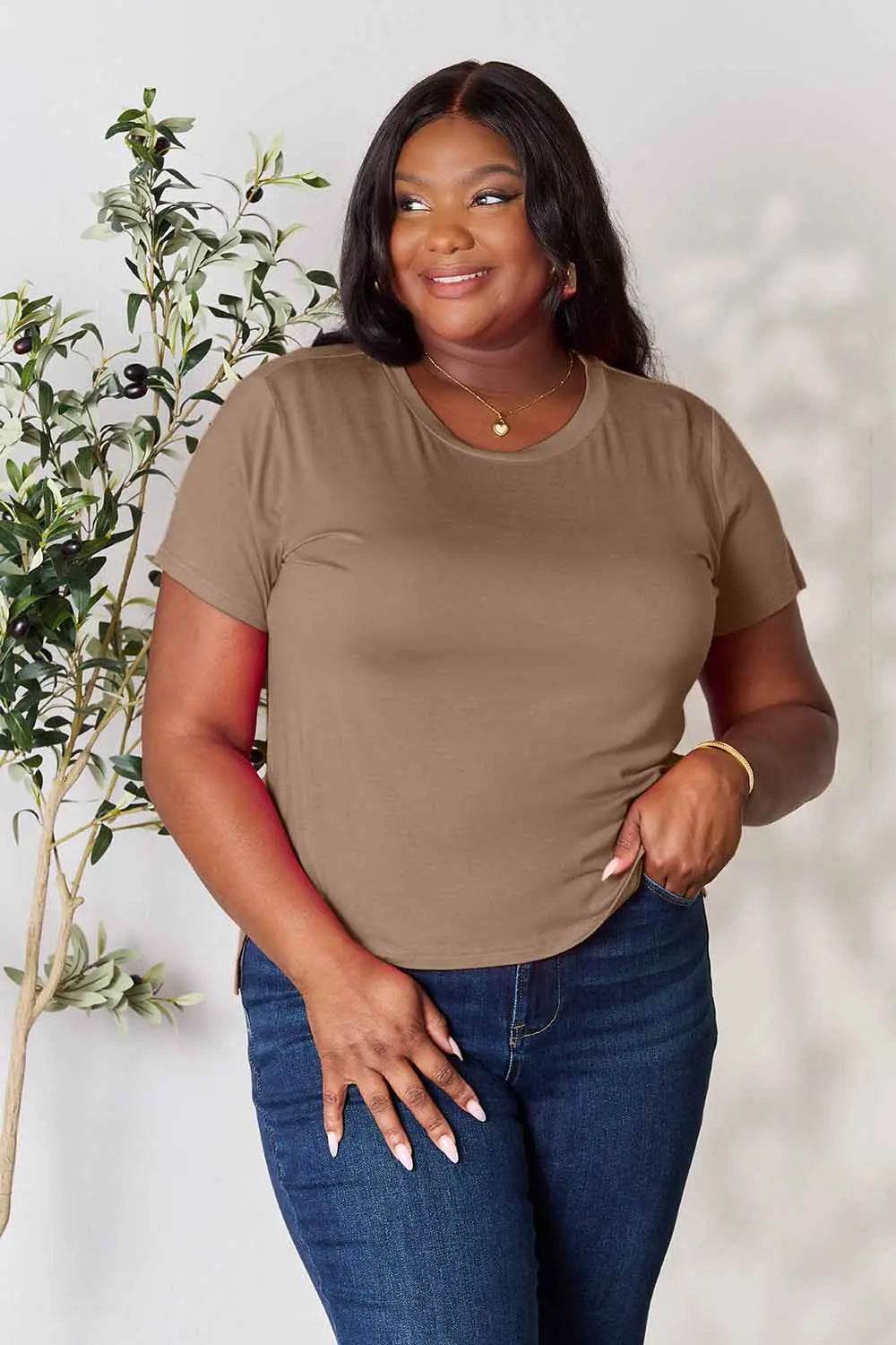 Basic Bae Full Size Round Neck Short Sleeve T-Shirt - Rosa Apparel